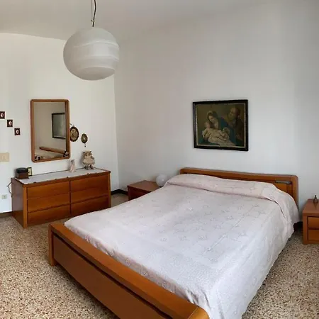Apartment The Swan - Composed By 2 Mandello del Lario