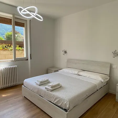 The Swan - Composed By 2 Appartement