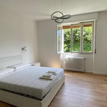 The Swan - Composed By 2 Apartment